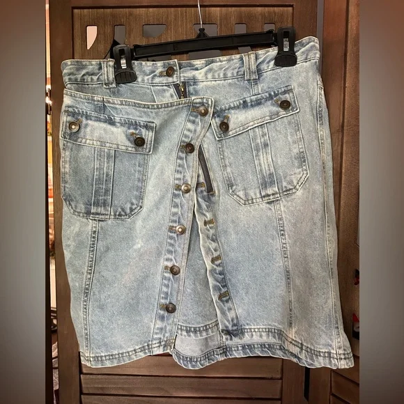 Denim Button-Front Midi Skirt- Size XL - Picture 3 of 12